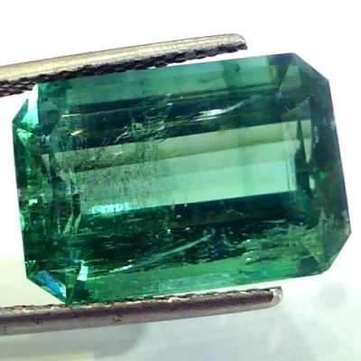 天使　21 EMERALDAS Huge 12.21 Ct Untreated Top Colour Premium Natural Zambian Emerald AAA